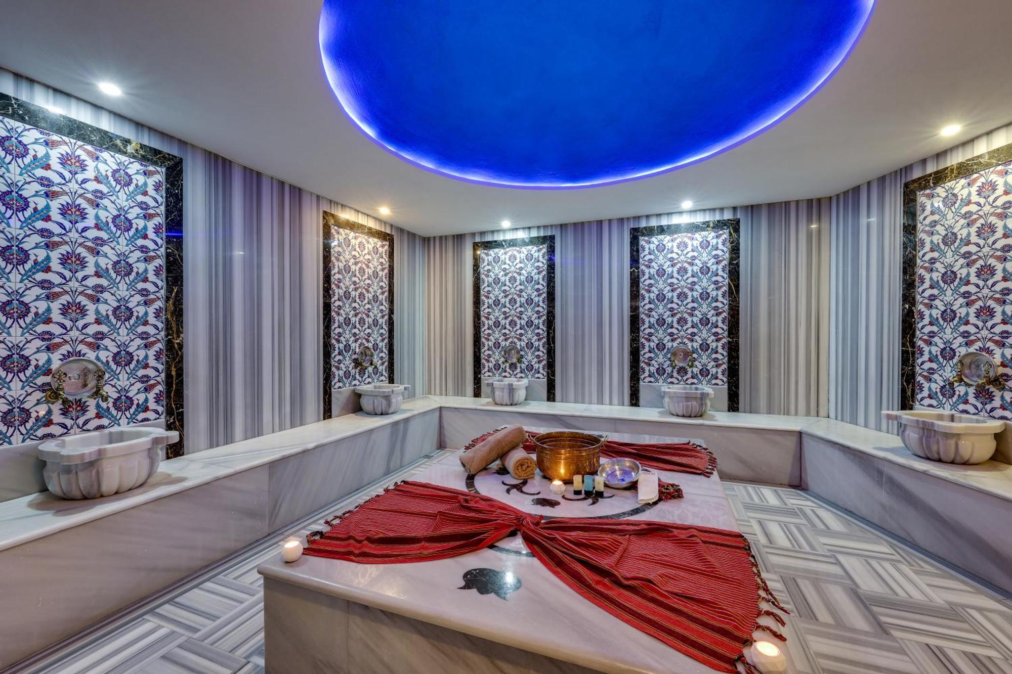 Celeste Bella Luxury Hotel & Spa ออร์ทาเคนท์ ภายนอก รูปภาพ